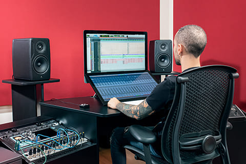 iLoud Precision 6