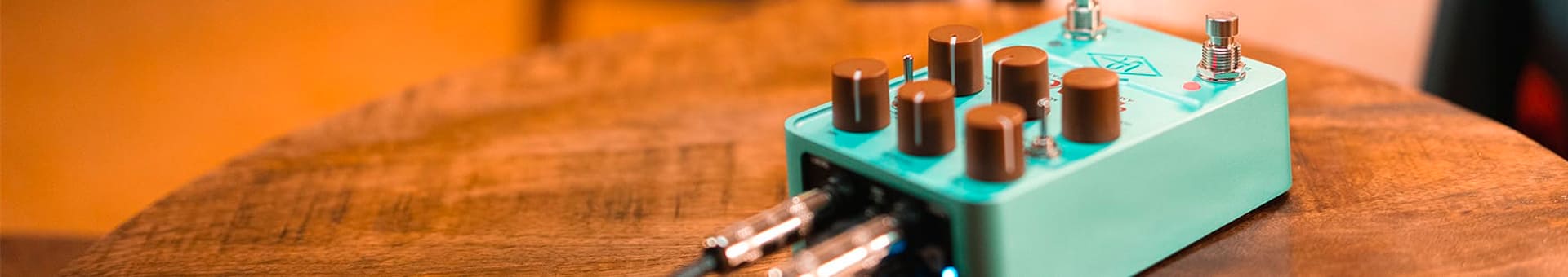 Universal Audio UAFX Del-Verb Ambience Companion