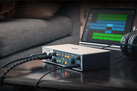 Universal Audio Volt 4 USB Recording Studio